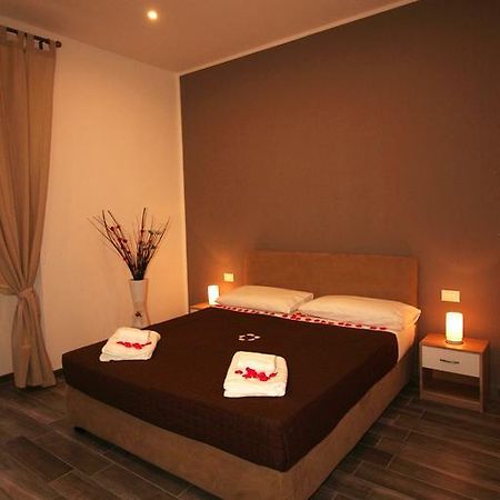 Mi.Ro Rooms Rzym Zewnętrze zdjęcie