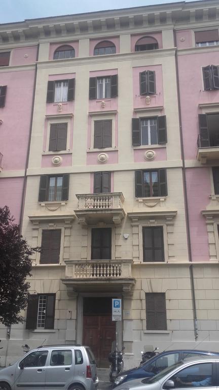 Mi.Ro Rooms Rzym Zewnętrze zdjęcie