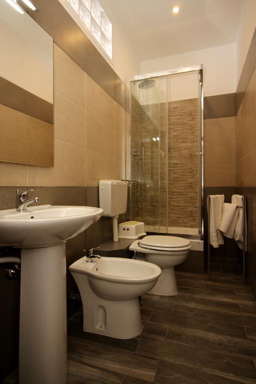 Mi.Ro Rooms Rzym Zewnętrze zdjęcie