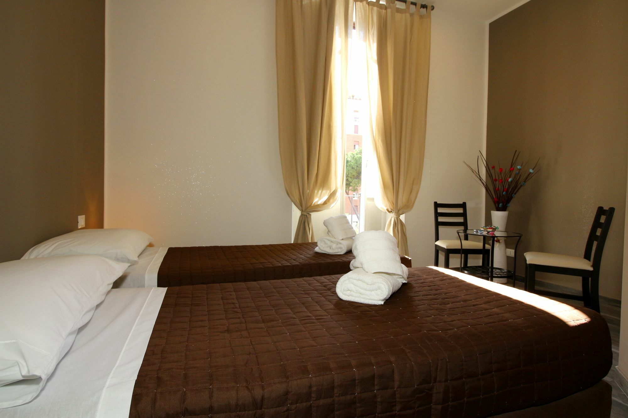 Mi.Ro Rooms Rzym Zewnętrze zdjęcie
